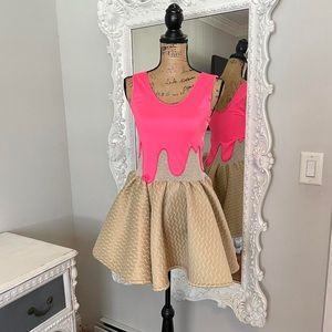 New York Couture Limited Edition DRIPPING Ice Cream CONE BIRTHDAY CAKE Party Dre
